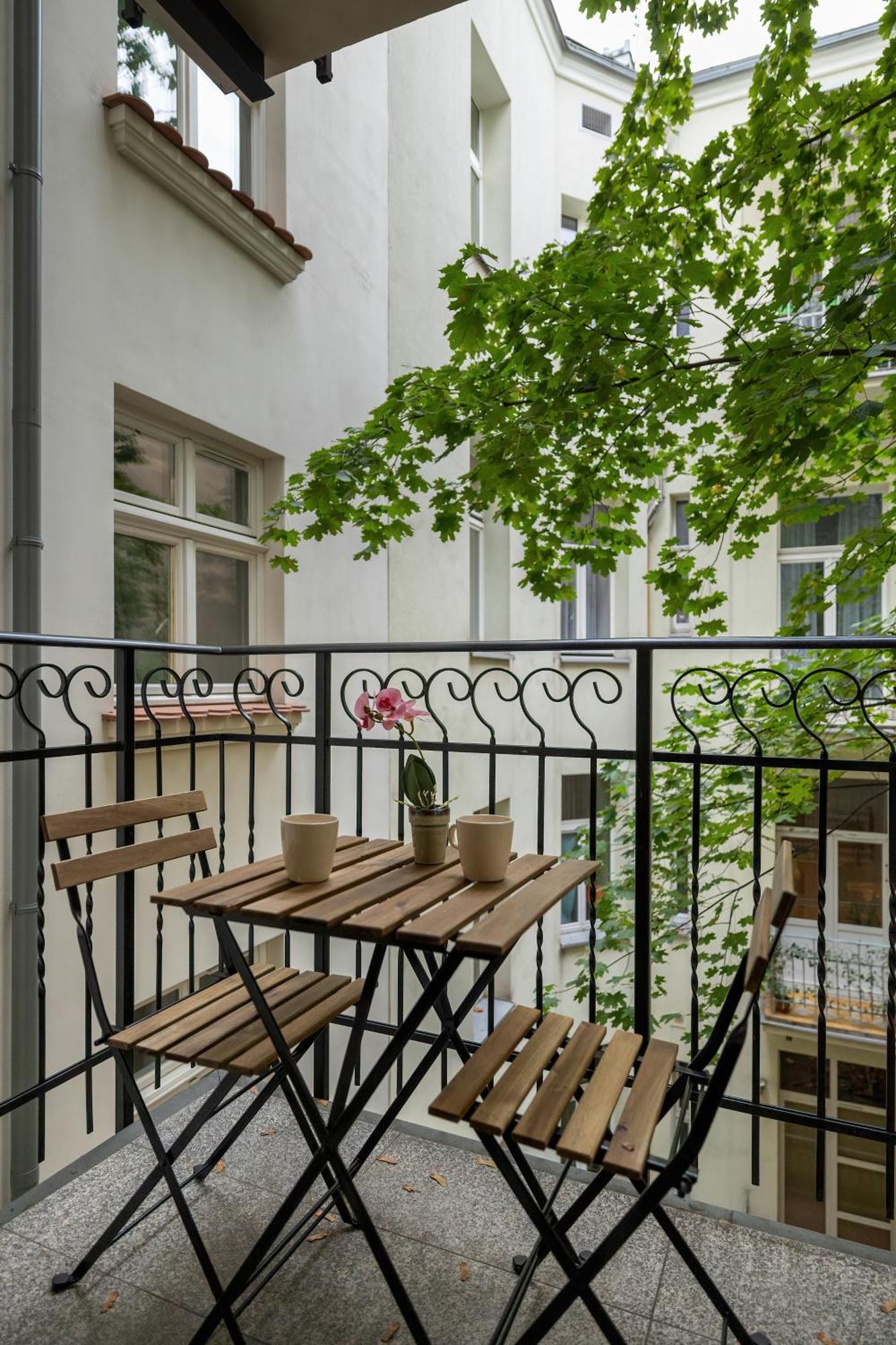 Modern & Comfy Rakowicka 6 Cracow By Renters * Krakau