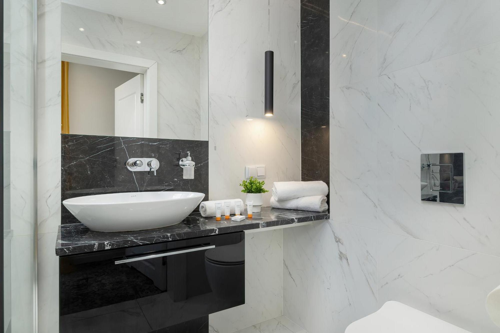 Modern & Comfy Rakowicka 6 Cracow By Renters